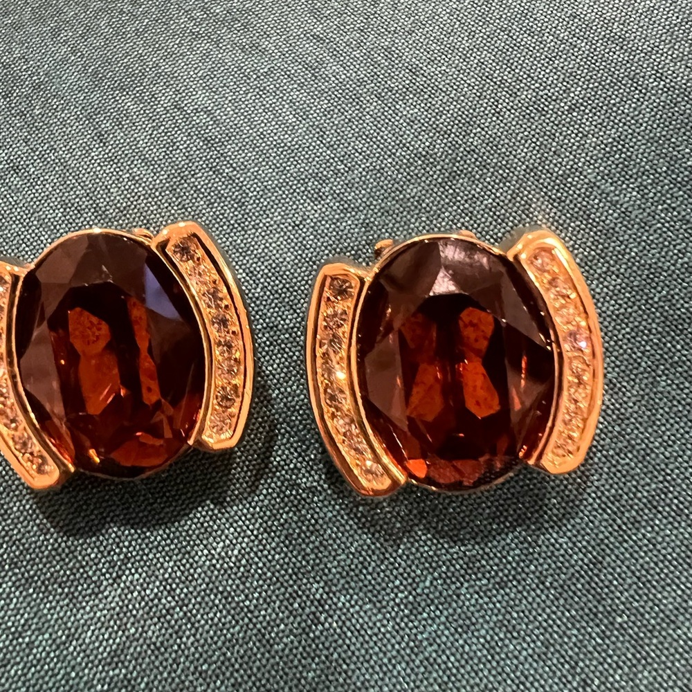 Christian Dior Gold -Amber Crystal-  Clip on Earrings - Picture 2 of 11